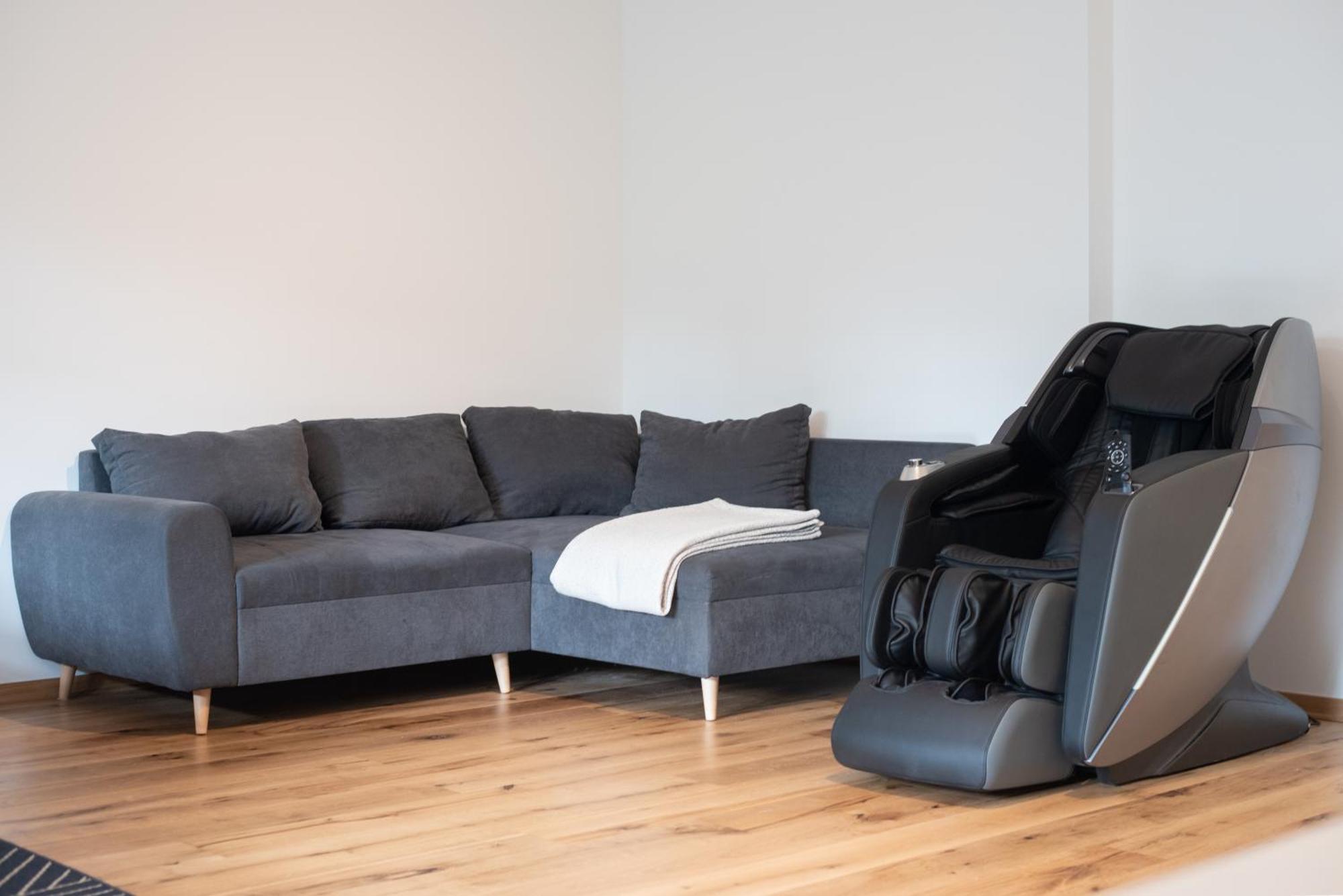 Apartment Mit Parkblick & Massagestuhl ไลป์ซิก ภายนอก รูปภาพ